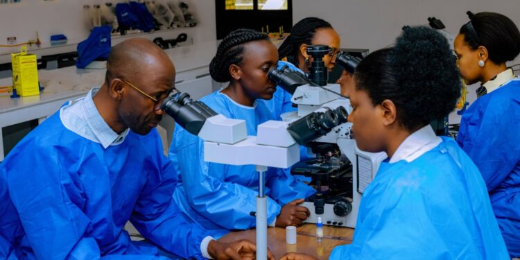 Santé – Recherche : Le Kenya et le Rwanda renforcent la surveillance de la RAM