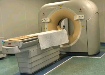 🇬🇳Hôpital de l’Amitié Sino‑Guinéenne : Un scanner de dernière génération pour des diagnostics rapides et fiables