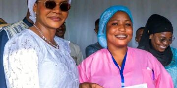 🇬🇳Kindia : 150 sages‑femmes certifiées en SONUB pour renforcer les soins maternels et néonatals