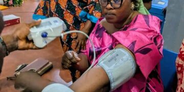🇬🇳Don de sang à N’Zérékoré : La banque de sang de l’hôpital régional renforcée grâce à une forte mobilisation