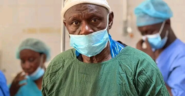 🇬🇳Dr Mamady Souaré : Un dirigeant qui reste médecin