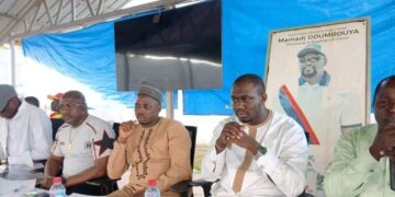 KANKAN NABAYA-BATÈ, VILLE HOSPITALIÈRE : honorable Aly Badara Condé auprès de ses frères